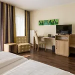 Hotell Am Schlosspark Garni Husum (Schleswig-Holstein)