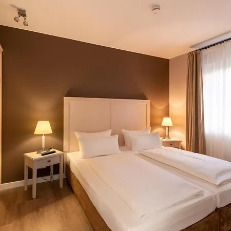 Hotel Am Schlosspark Garni