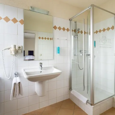 Hotel Am Schlosspark Garni 4*
