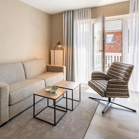 Am Schlosspark Garni 4* Χούζουμ