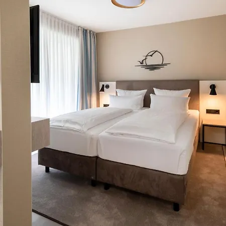 Am Schlosspark Garni 4*