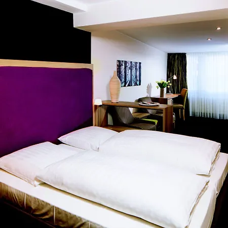 Am Schlosspark Garni Ξενοδοχείο 4*