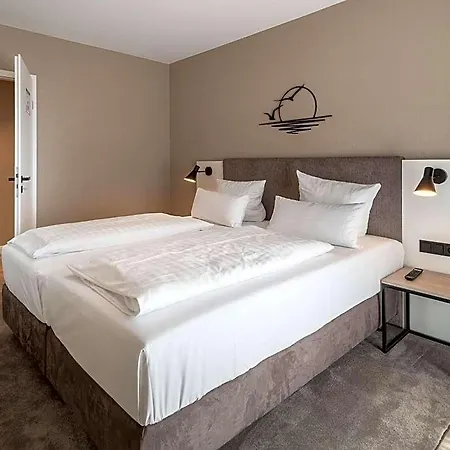 Am Schlosspark Garni Hotel