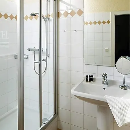 Am Schlosspark Garni Hotel