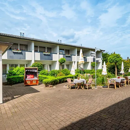 Am Schlosspark Garni Hotel